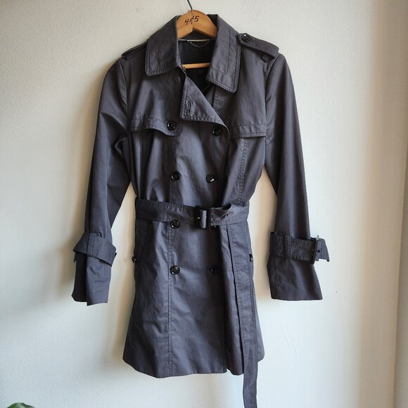 SzMP Banana Republic Water-Resistant Classic Trench Coat - EUC - Picture 2 of 16